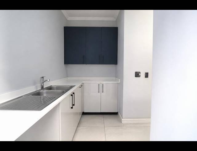 3 BEDROOM HOUSE FOR SALE IN OLIVEDALE
